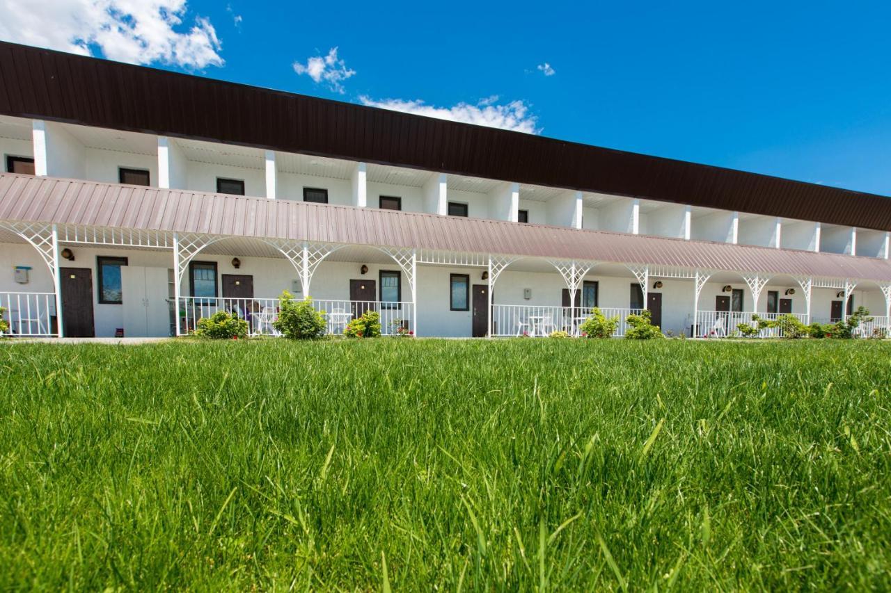 La Dolce Vita Resort Kapchagay Exterior foto