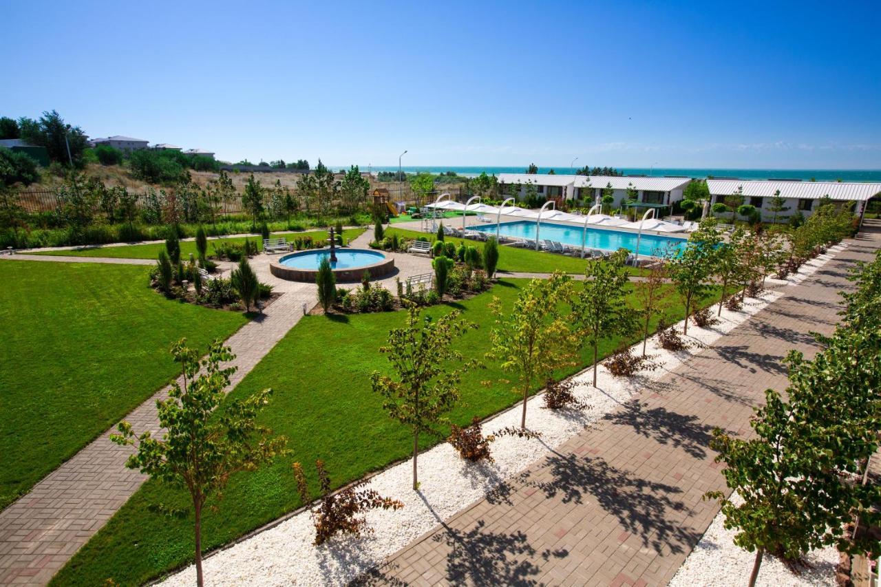 La Dolce Vita Resort Kapchagay Exterior foto